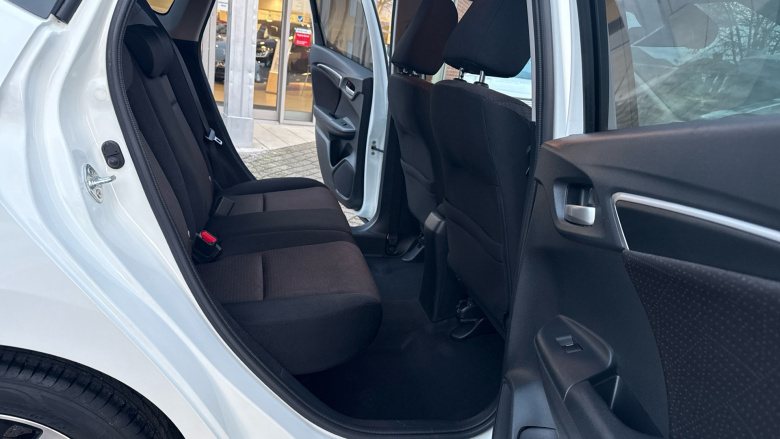 Honda Jazz 1.3 EX Navi 5dr Petrol Hatchback